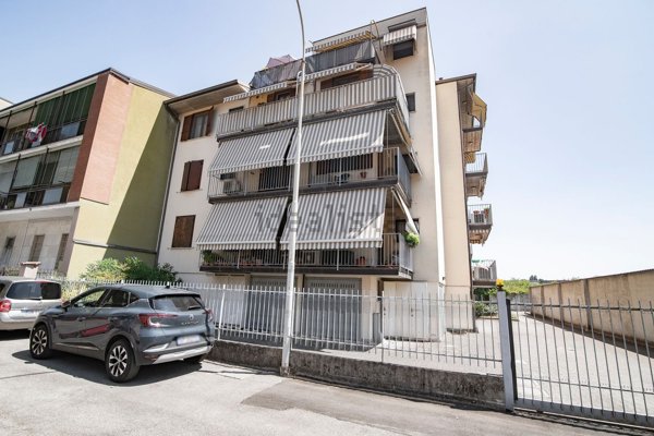 appartamento in vendita a Lodi in zona Fanfani