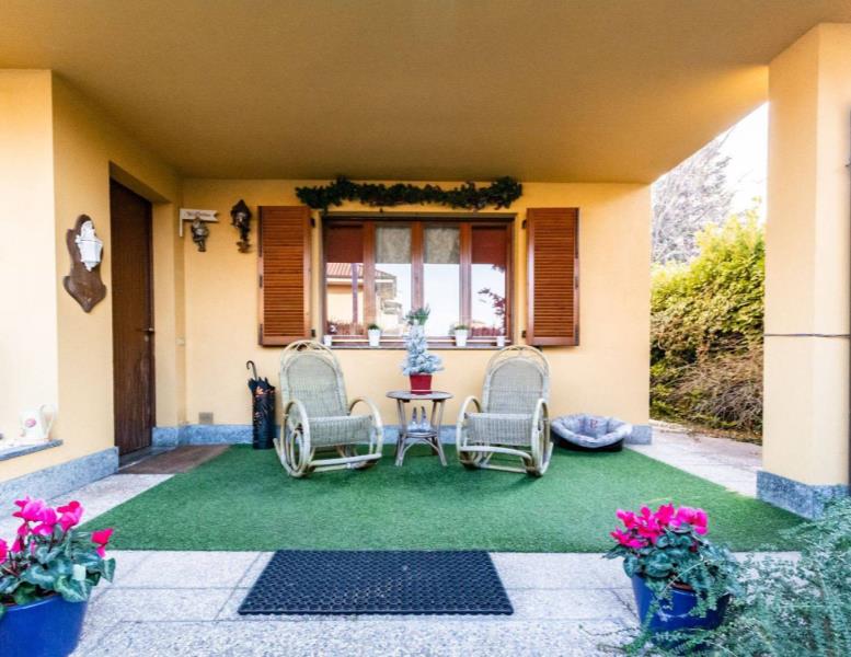 casa indipendente in vendita a Lodi in zona Fanfani