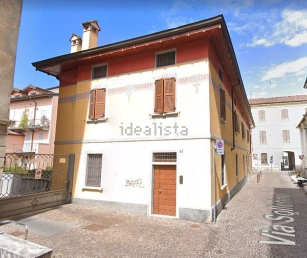 appartamento in vendita a Lodi in zona Centro Storico