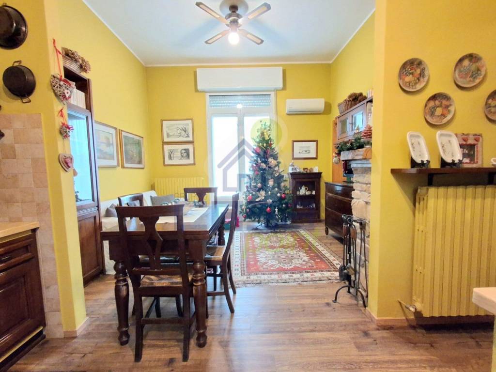 appartamento in vendita a Lodi in zona San Fereolo