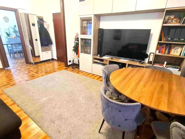 appartamento in vendita a Lodi in zona Viale Italia