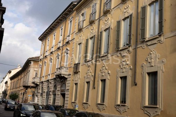 appartamento in vendita a Lodi in zona Centro Storico