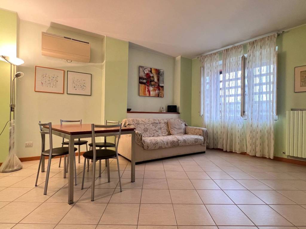 appartamento in vendita a Lodi in zona Faustina