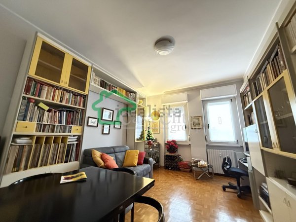 appartamento in vendita a Lodi in zona Via Defendente