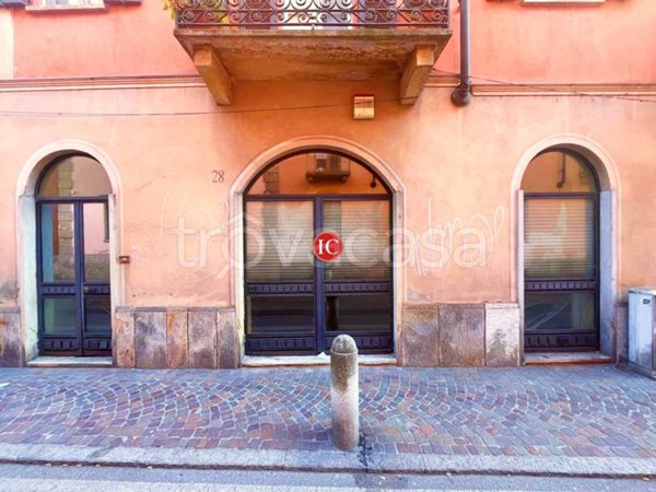 ufficio in vendita a Lodi in zona Centro Storico