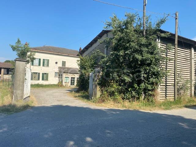 casa indipendente in vendita a Lodi
