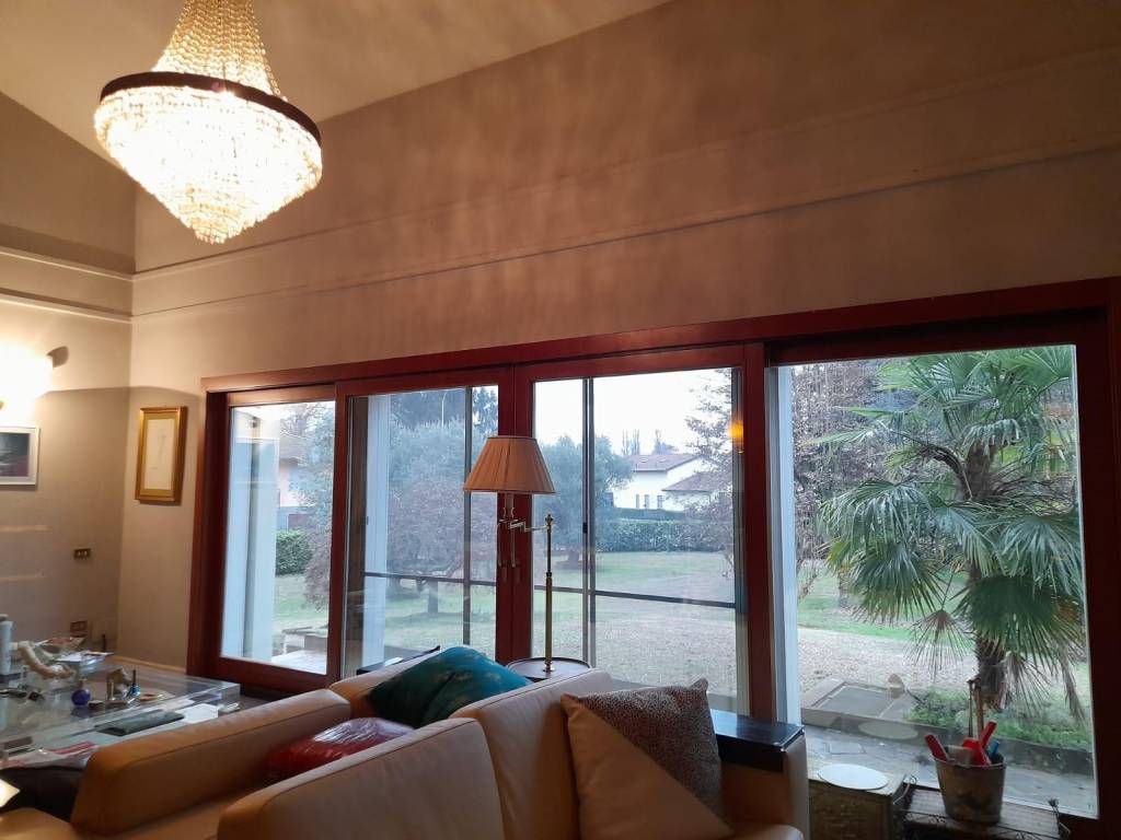 casa indipendente in vendita a Lodi in zona Centro Storico