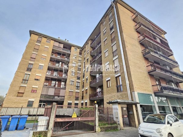 appartamento in vendita a Lodi in zona Paderno