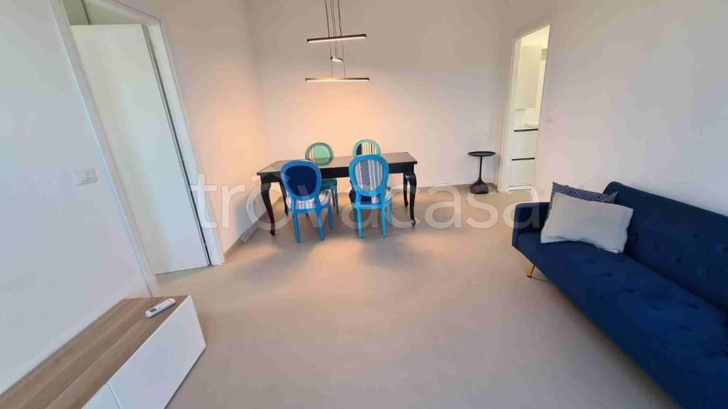 appartamento in vendita a Lodi in zona Fanfani