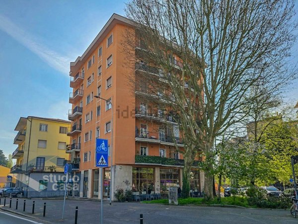 appartamento in vendita a Lodi in zona Piazza Albarola