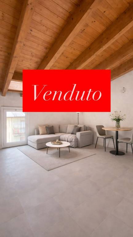 appartamento in vendita a Lodi in zona Città Bassa