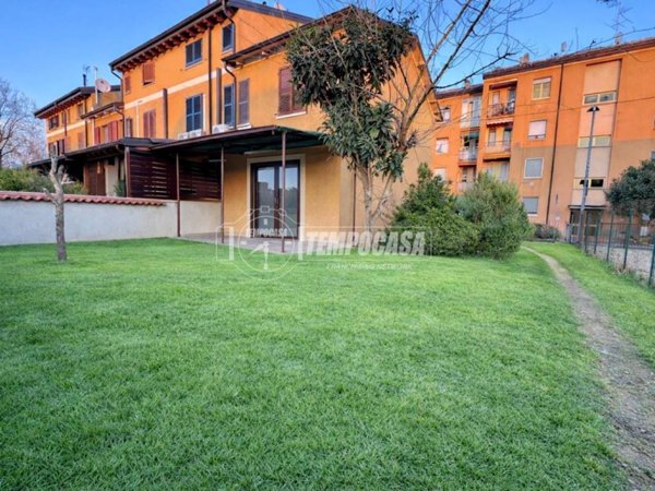 casa indipendente in vendita a Lodi in zona Via Campo di Marte