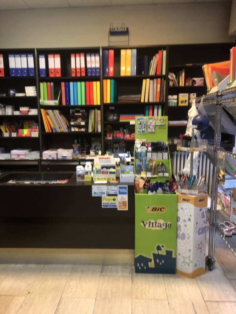 ufficio in vendita a Lodi in zona Fanfani