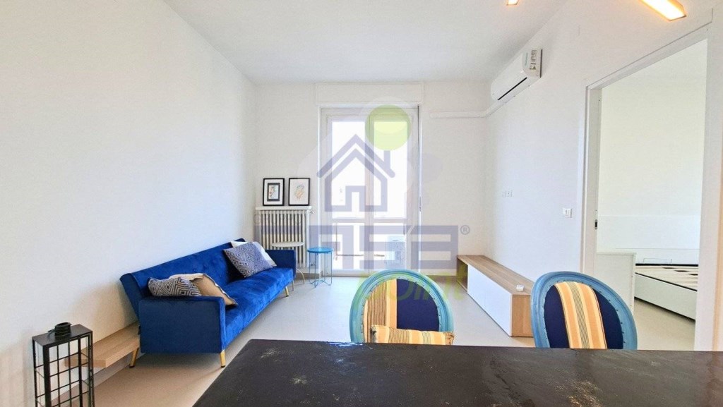 appartamento in vendita a Lodi in zona Viale Pavia