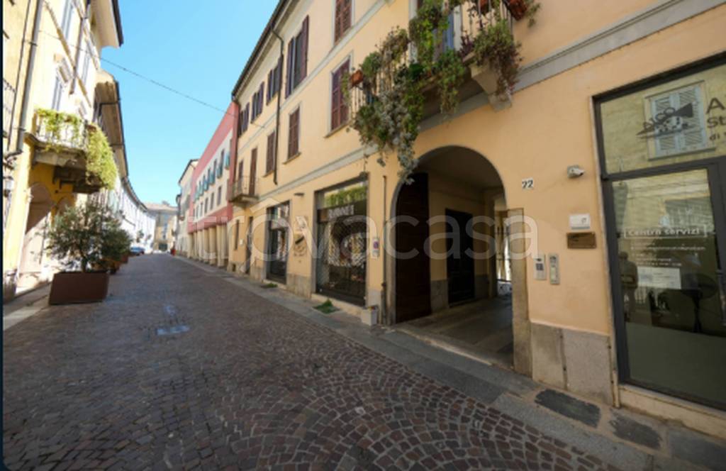 appartamento in vendita a Lodi in zona Centro Storico