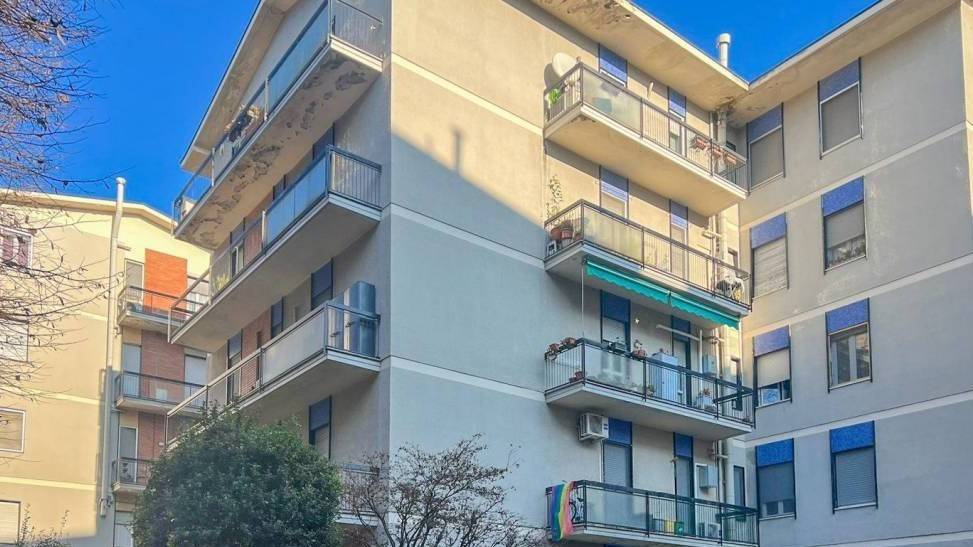 appartamento in vendita a Lodi in zona Corso Mazzini