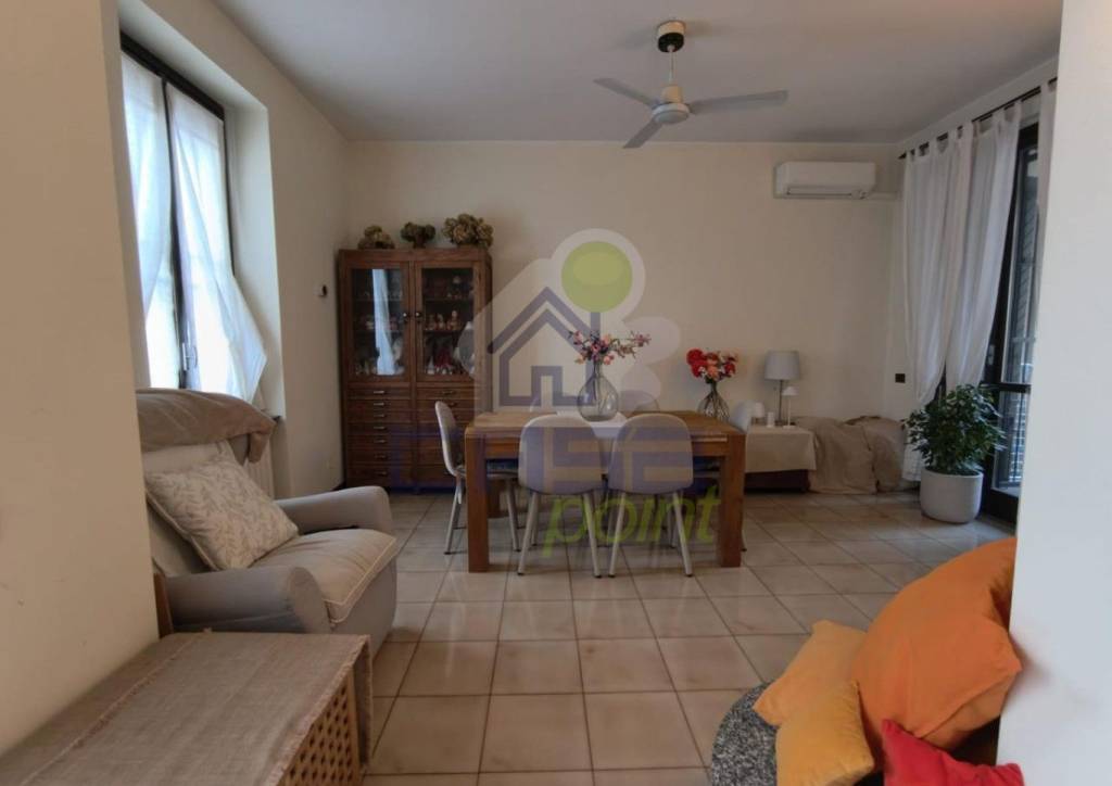 casa indipendente in vendita a Lodi in zona Fanfani