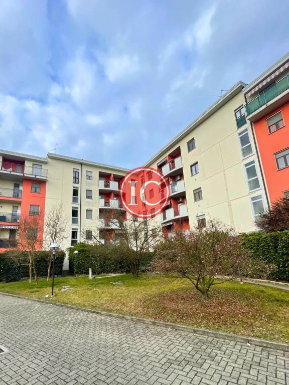 appartamento in vendita a Lodi in zona San Fereolo