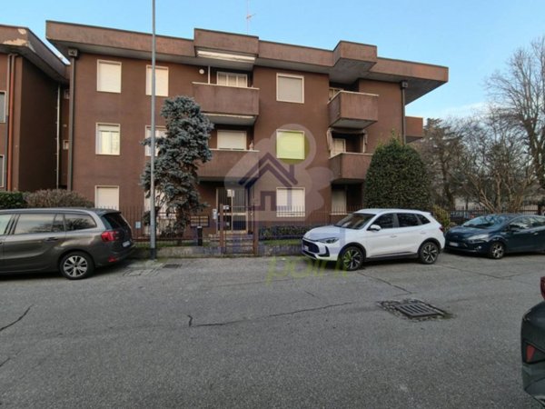 appartamento in vendita a Lodi in zona Viale Italia