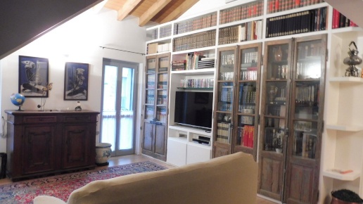 appartamento in vendita a Lodi in zona Centro Storico