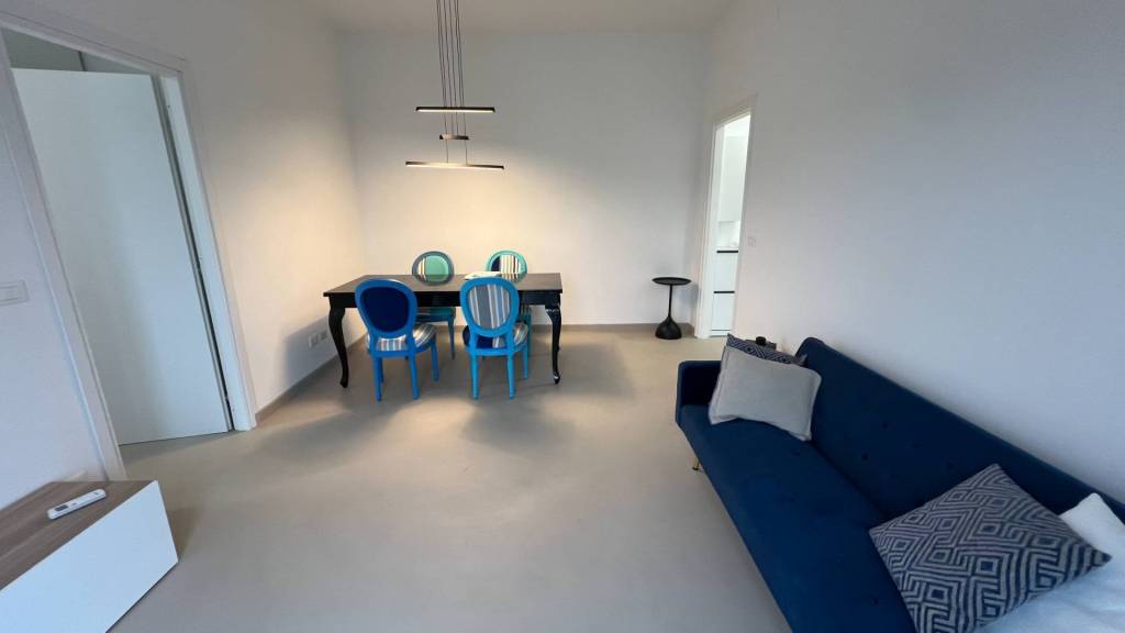 appartamento in vendita a Lodi in zona Viale Pavia