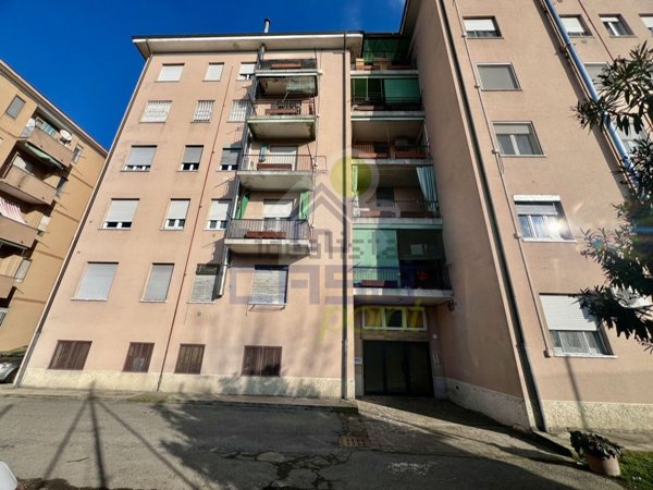 appartamento in vendita a Lodi in zona San Fereolo
