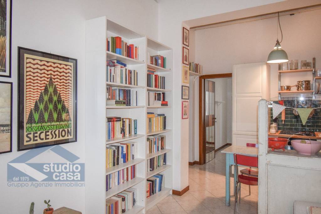 appartamento in vendita a Lodi in zona Città Bassa