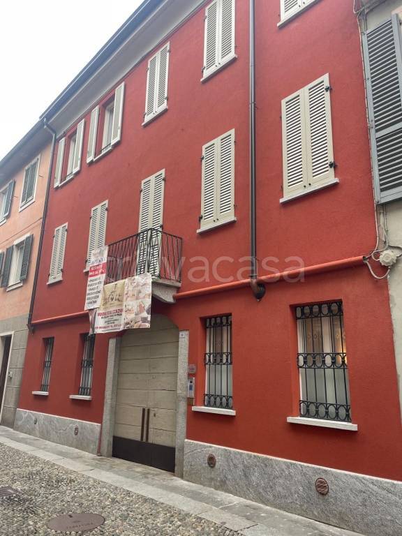appartamento in vendita a Lodi in zona Centro Storico