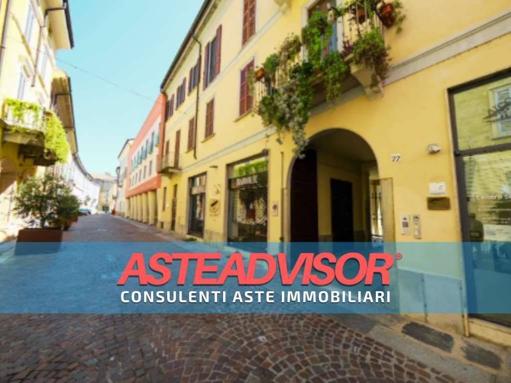 appartamento in vendita a Lodi in zona Centro Storico