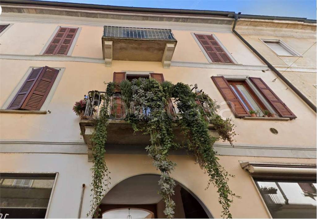appartamento in vendita a Lodi in zona Centro Storico