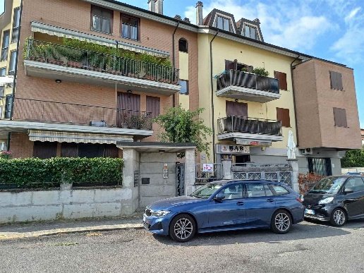 appartamento in vendita a Lodi in zona Faustina