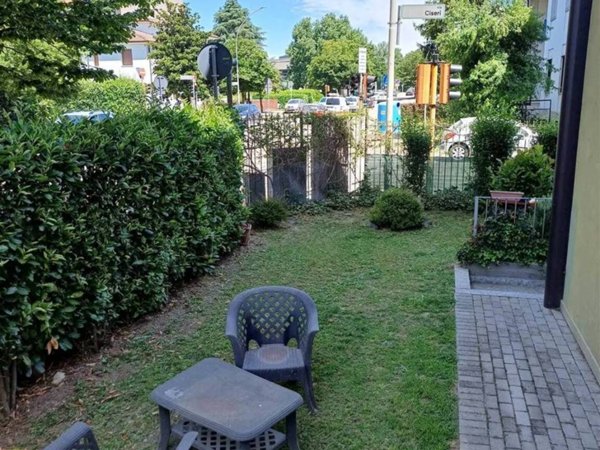 appartamento in vendita a Lodi in zona Martinetta