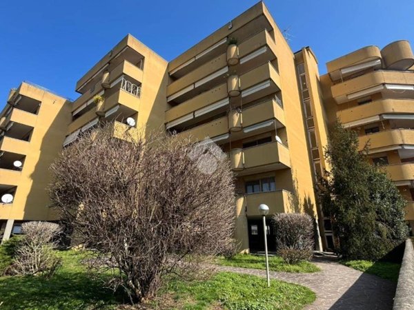 appartamento in vendita a Lodi in zona Fanfani