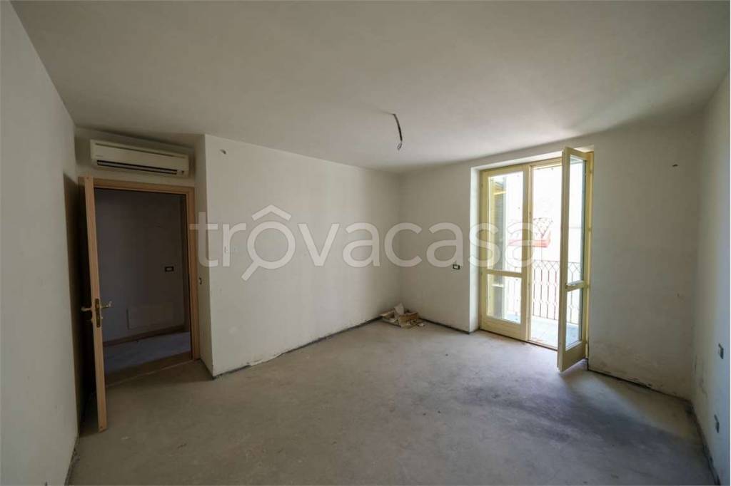 appartamento in vendita a Lodi in zona Centro Storico