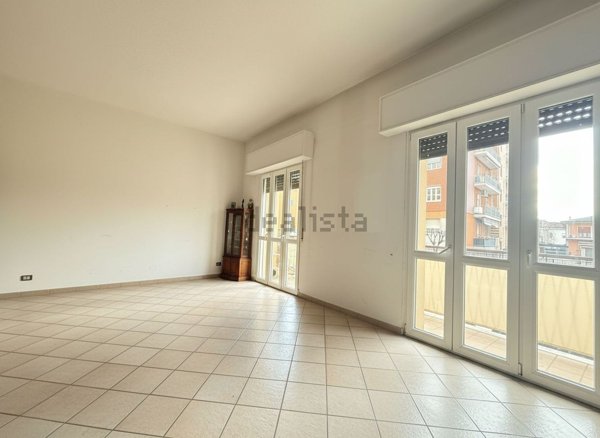 appartamento in vendita a Lodi in zona Città Bassa