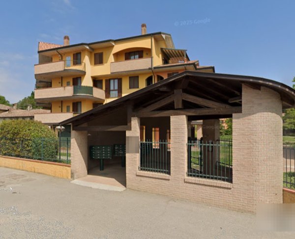 appartamento in vendita a Lodi in zona Riolo