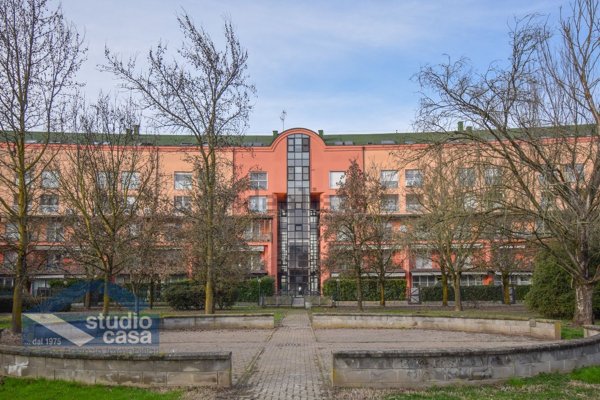 appartamento in vendita a Lodi in zona Piazza Albarola