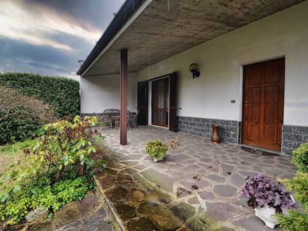 casa indipendente in vendita a Lodi in zona Paderno