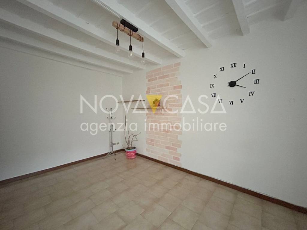 appartamento in vendita a Lodi in zona Centro Storico