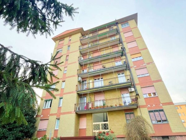 appartamento in vendita a Lodi in zona Fanfani