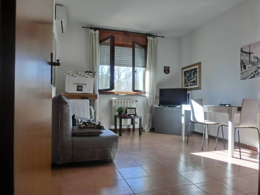 appartamento in vendita a Lodi in zona San Fereolo