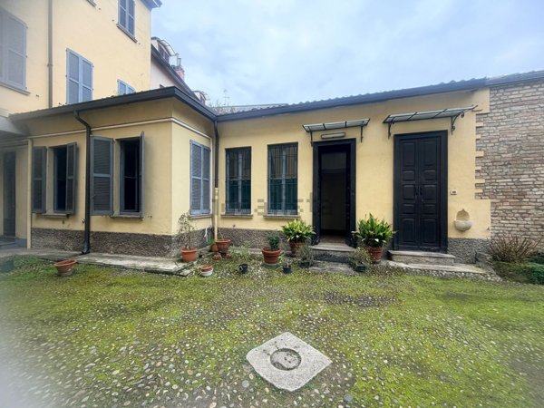 appartamento in vendita a Lodi in zona Centro Storico