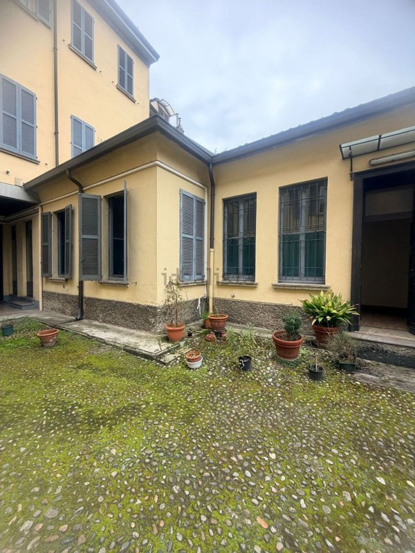 appartamento in vendita a Lodi in zona Centro Storico