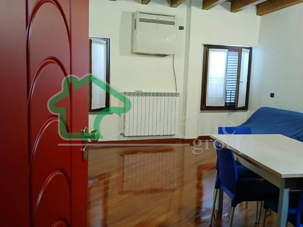 appartamento in vendita a Lodi in zona Centro Storico