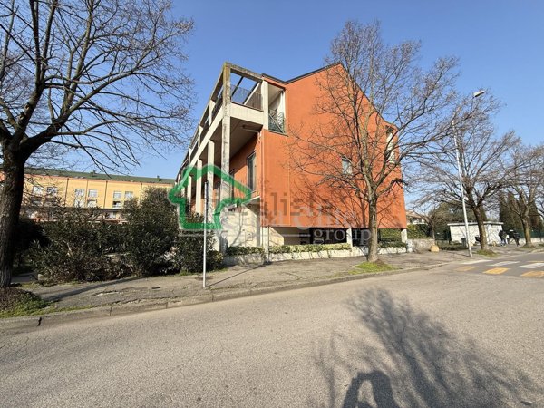 appartamento in vendita a Lodi in zona Piazza Albarola