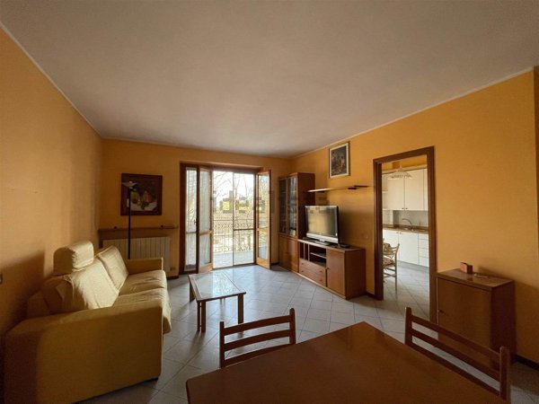 appartamento in vendita a Lodi in zona Città Bassa