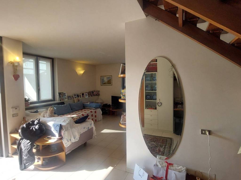 casa indipendente in vendita a Lodi in zona San Grato