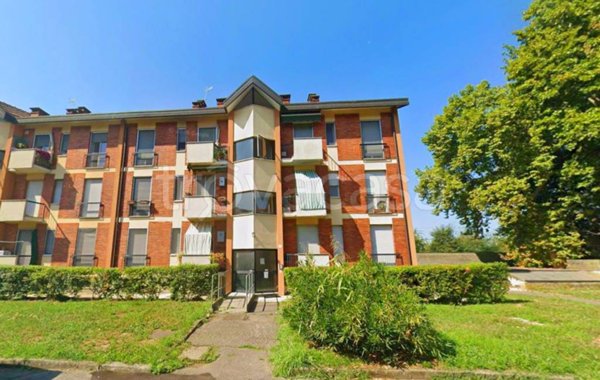 appartamento in vendita a Lodi in zona Viale Italia