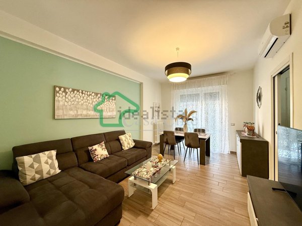 appartamento in vendita a Lodi in zona Piazza Albarola