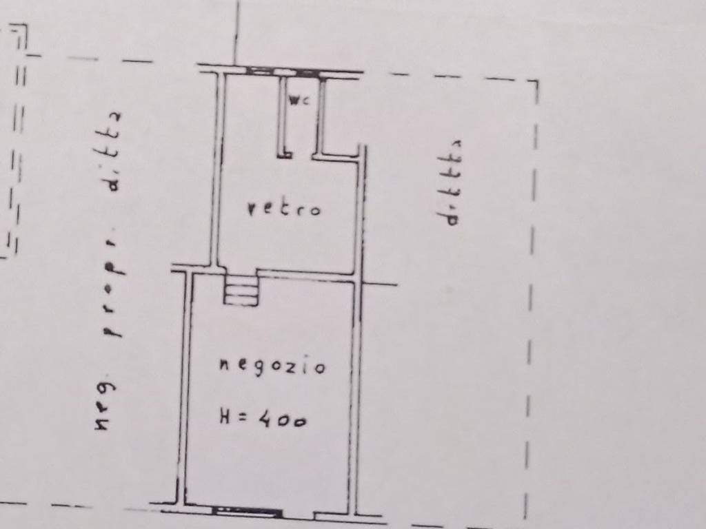 negozio in vendita a Lodi in zona Città Bassa